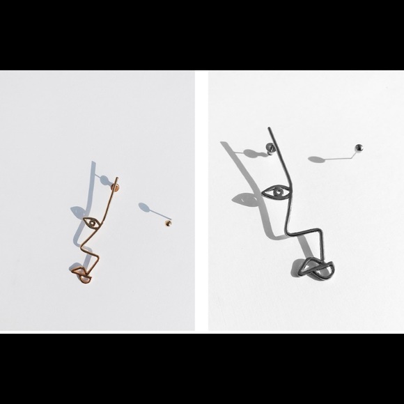 Asymmetrical Face Artsy Earrings - Picture 4 of 6